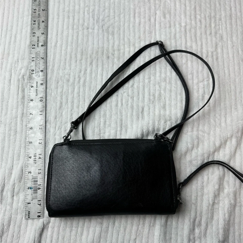 The Sak Elegant Black Crossbody Bag - Picture 2 of 5